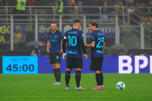 Stefan de Vrij este jucătorul cu numărul 6 / Imago Images