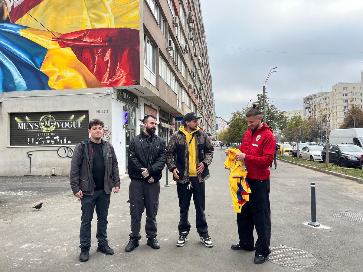 Pictura imensă cu cei 3 „tricolori” a fost dezvăluită pe un bloc din Sectorul 2 » Reacția lui Radu Drăgușin, venit la fața locului