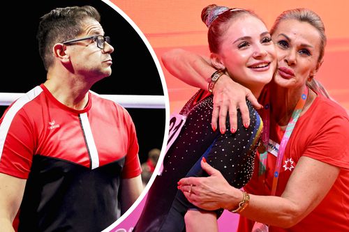 Fostul antrenor al echipei României de gimnastică Patrick Kiens și Sabrina și Camelia Voinea Montaj: Diana Vasilescu, Foto: Imago Images