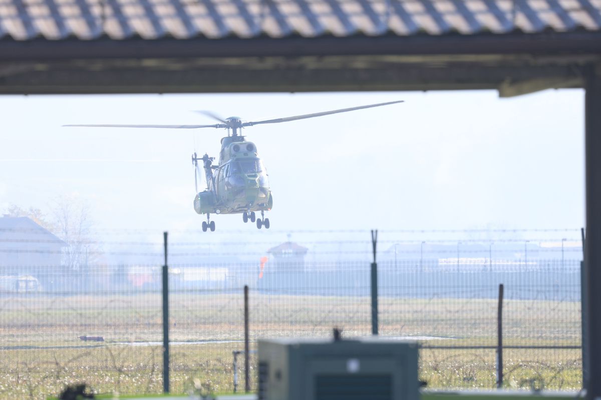 Povești spectaculoase ale militarilor români din Sarajevo: ultrasul din galeria lui U Cluj și verișoara lui Horațiu Moldovan, fotbalistă în Liga 3 » Cum vor trăi meciul Bosnia - România