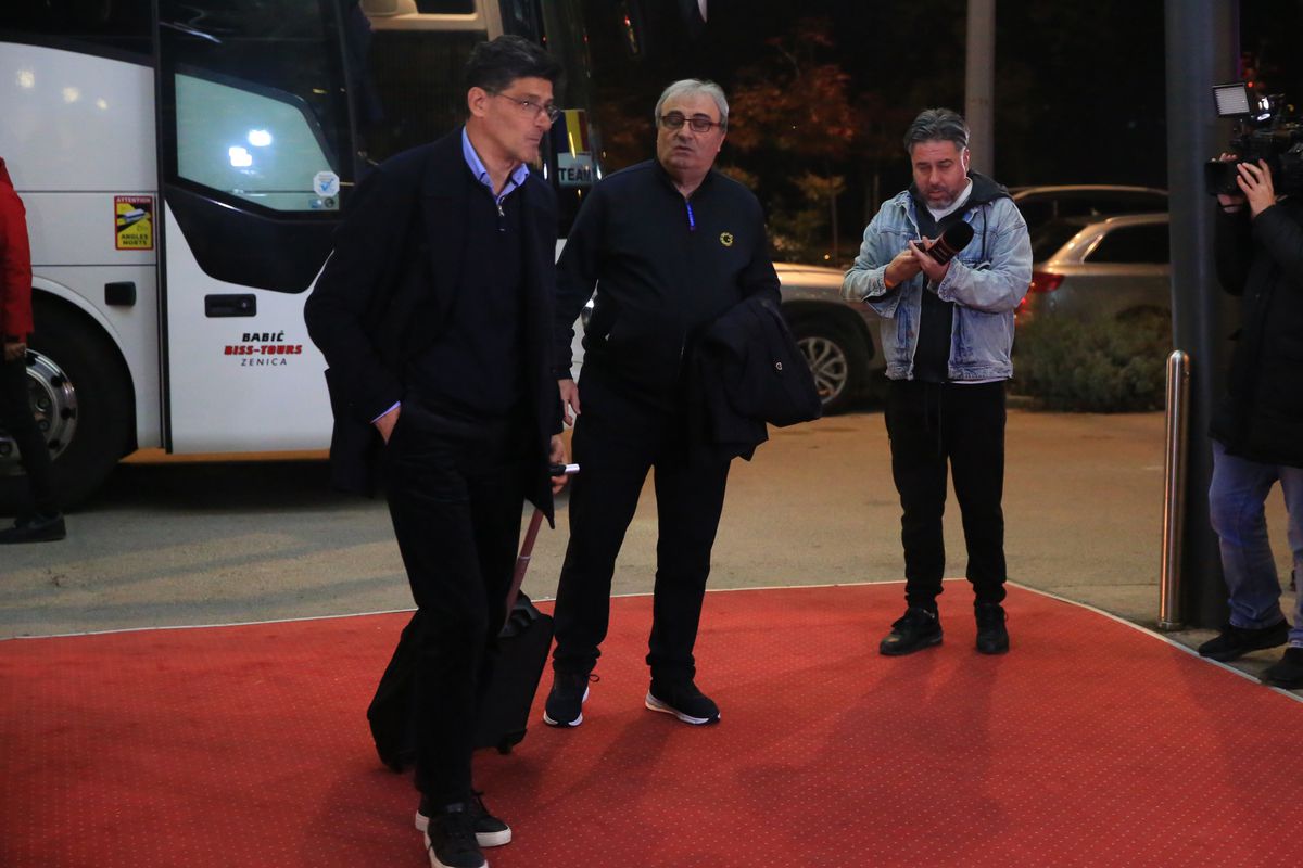 Sosirea echipei naţionale la hotelul Zenica