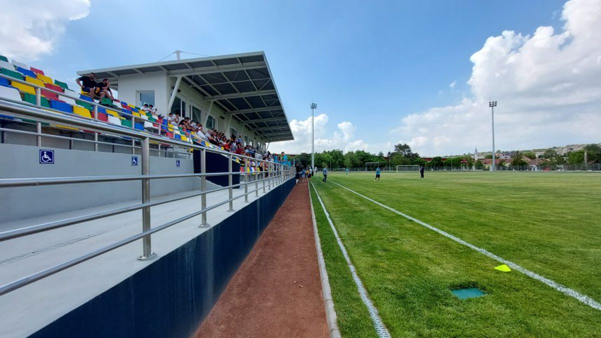 Incendiu la stadionul din Cernavodă