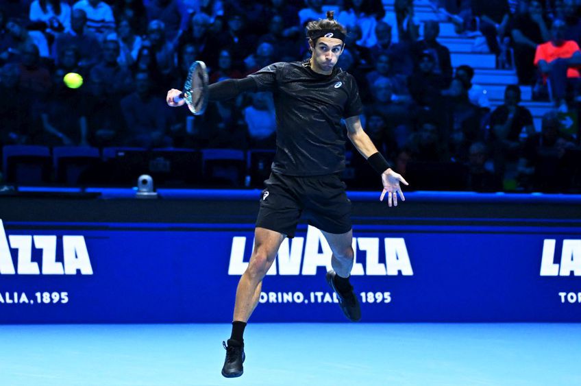 Cel mai bun an din cariera lui Lorenzo Musetti (23 de ani, 9 ATP) poate culmina cu o calificare în semifinalele Turneului Campionilor. Un rol important în progresul italianului îl are preparatorul fizic Damiano Fiorucci.