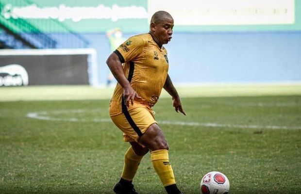 De nerecunoscut! A slăbit 40 de kilograme și și-a găsit un nou club la 36 de ani