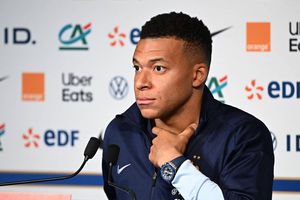 Kylian Mbappe o înțeapă pe Bayern și-i face lobby coechipierului pentru Real!