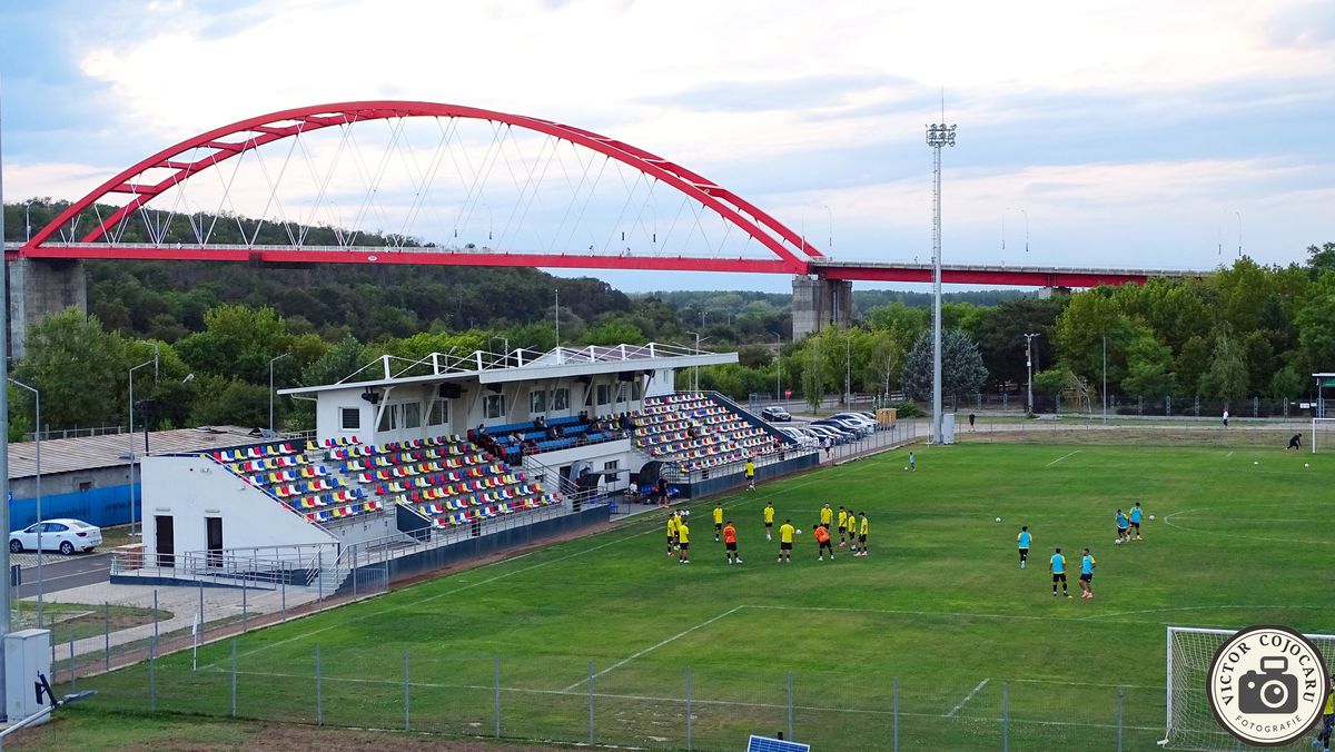 Incendiu la stadionul din Cernavodă