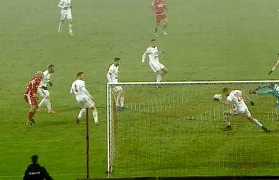 DINAMO - SEPSI // FOTO Penalty CLAR neacordat „câinilor”! Bouhenna a făcut pe portarul, însă centralul Iulian Călin a comis o eroare uriașă