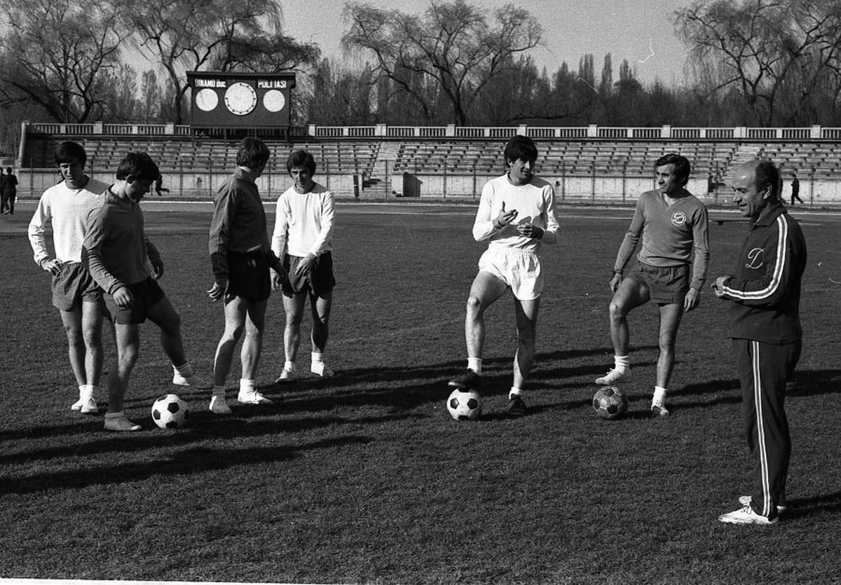 RETRO GSP. 50 de ani de la singurul meci în care Cornel Dinu a fost rezervă la Dinamo