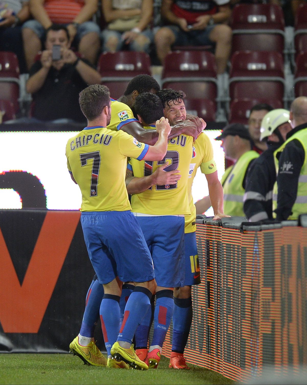 FOTO 6 ani de la ultimul succes al lui FCSB pe terenul lui CFR! Cum arătau echipele atunci + FCSB devenea campioană în acel sezon