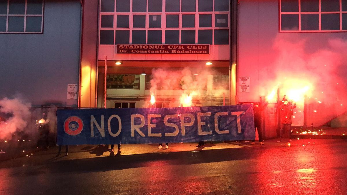 Fanii lui CFR Cluj, protest înaintea meciului cu FCSB