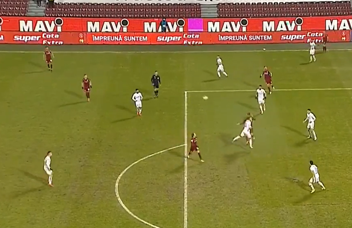 CFR CLUJ - FCSB. Lovitură pentru roș-albaștri! Un titular a luat „galben” și va lipsi cu Craiova