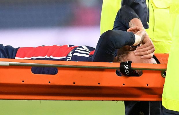 PSG - LYON 0-1. Neymar, în lacrimi pe targă! Accidentare în prelungirile derby-ului, după un fault dur