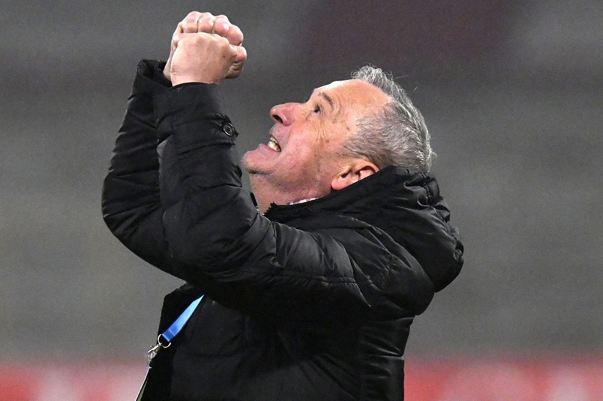 Rednic, enervat iar de Sorescu: „Am obosit să mă rog de el!” + jucătorul pe care-l compară cu Hîldan