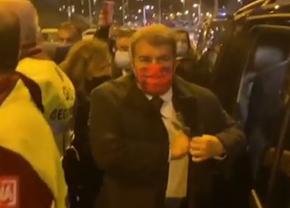 Moment controversat la Barcelona » Președintele Laporta a jignit un fan: „Nenorocitule”
