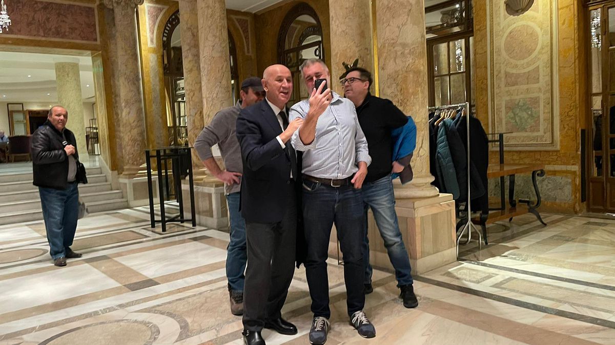 Apariție rară! Cum a fost surprins George Copos la sărbătoarea dinamoviștilor