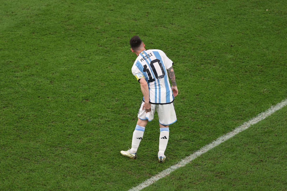 Leo Messi, omul meciului Argentina - Croația: „Ce grup nebun! Am trăit ceva spectaculos” » Imagine specială: selecționerul Scaloni în lacrimi