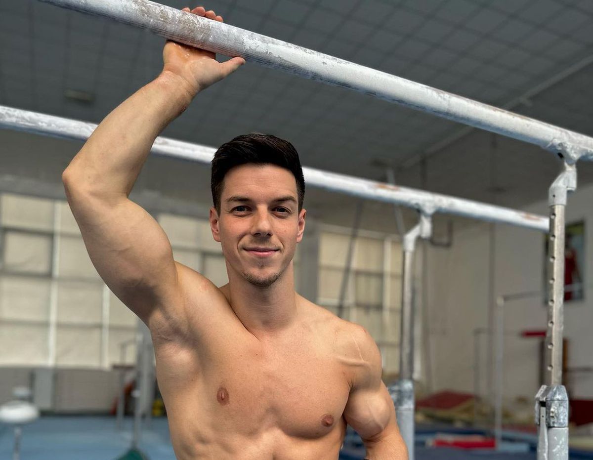 Cum îi ajută pe gimnaști mierea și magneziul » Sibianul calificat la JO explică: „Fetele folosesc doar apă. Sunt curios japonezii ce folosesc”