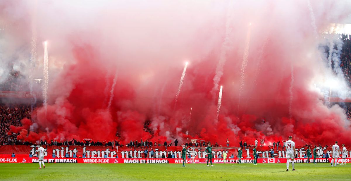 Amendă-record pentru spectacolul pirotehnic de la Koln - Monchengladbach