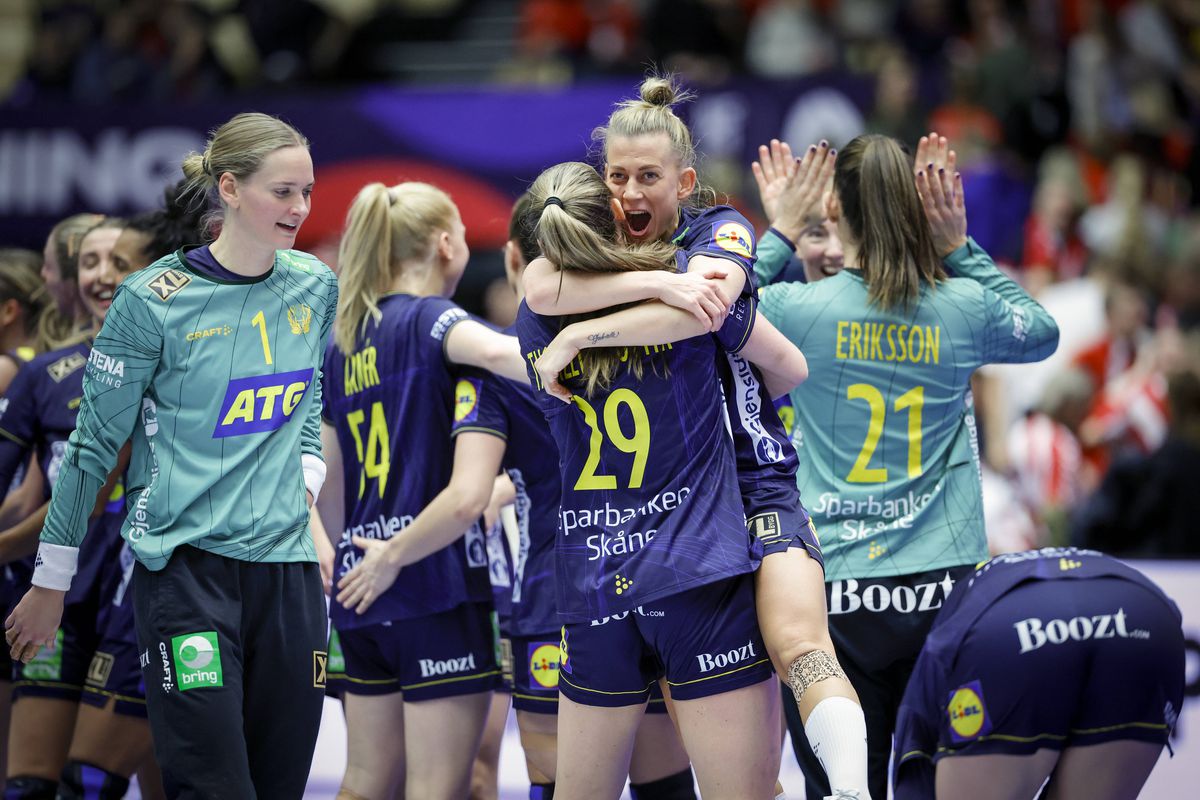 Naționala care a eliminat România de la CM de handbal, demolată în sferturile de finală » Doar 6 goluri marcate în prima repriză