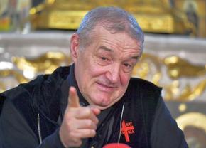 S-a aflat echipa care îl vrea pe titularul lui Becali! FCSB solicită o sumă uriașă