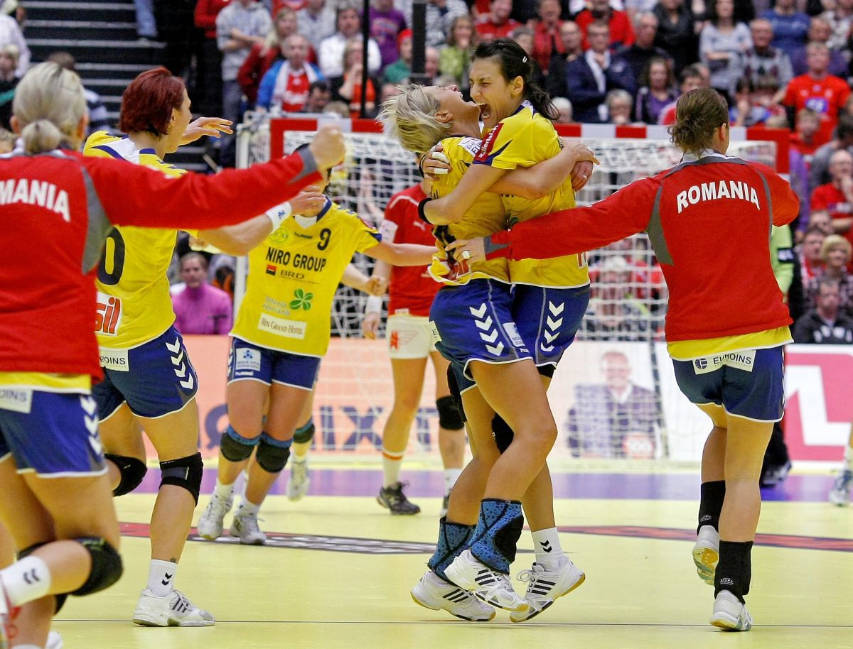 Cristina Neagu - carieră