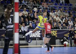 Rapid a transferat o jucătoare de la Metz! Concurență pentru Stoica și Grozav