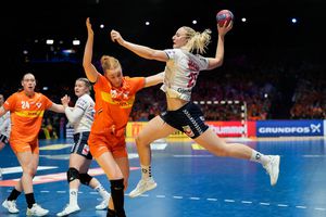 „Tactici murdare” pentru a opri cea mai bună handbalistă de la Campionatul Mondial: „Nu e în interesul lor să mă provoace”