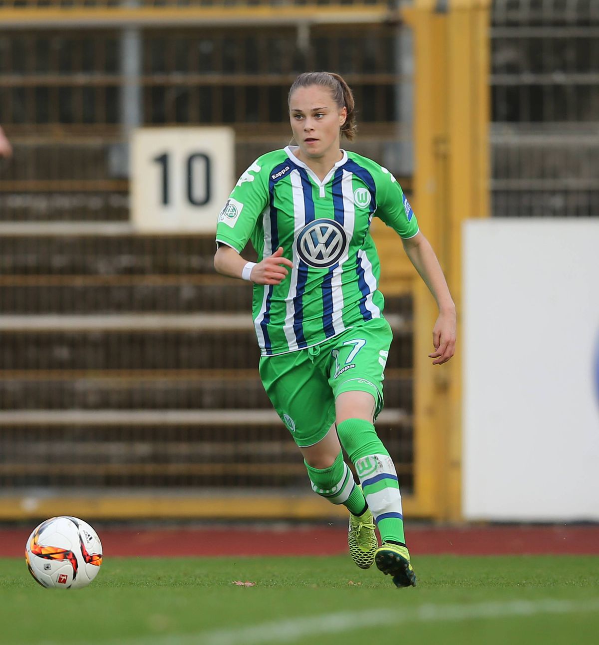 De la munca la fermă, la star mondial » Cel mai bun atacant din lume și golgeterul Barcelonei!