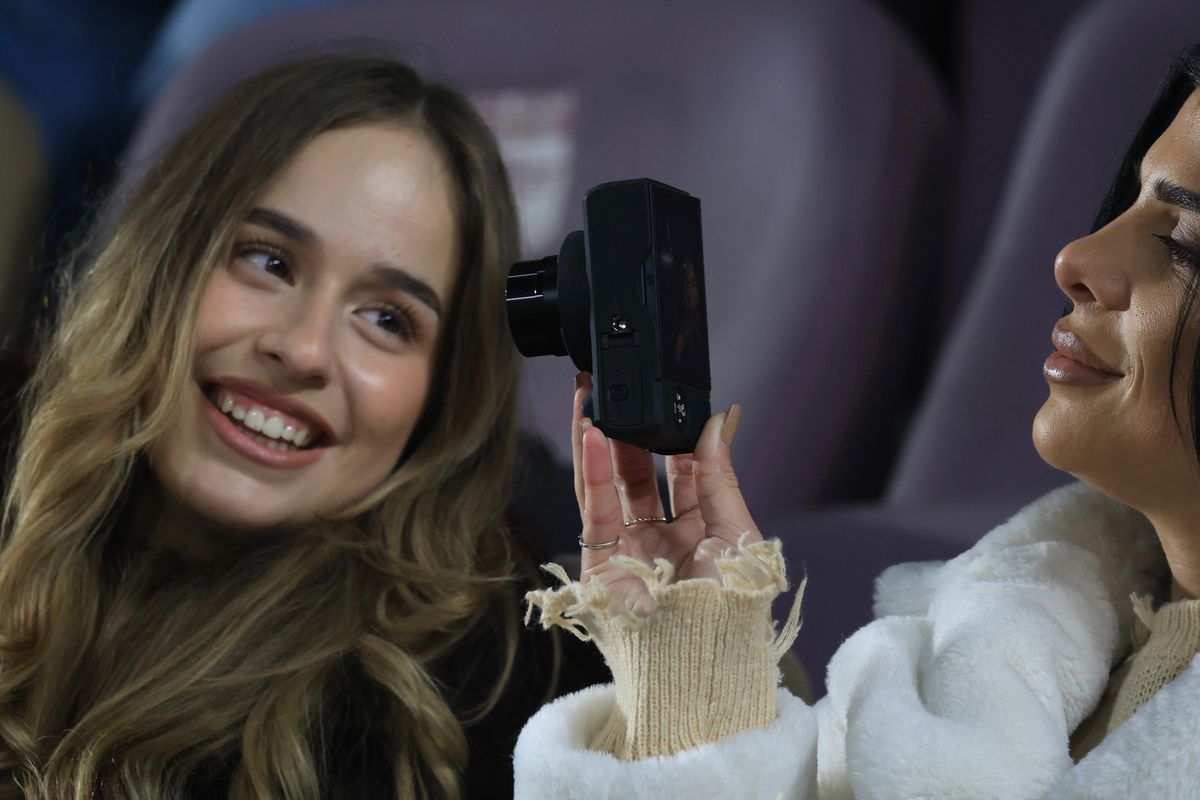 Spectatori de gală la ultimul meci din Giulești în 2025