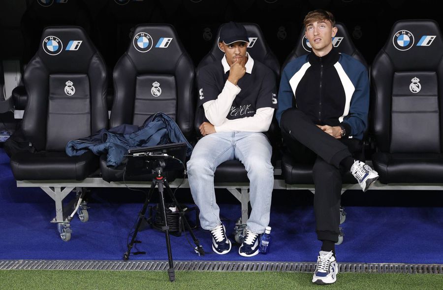 Lampa „magică” » Costă 999 € și-l ajută pe fotbalistul lui Real Madrid la refacerea minții și a corpului