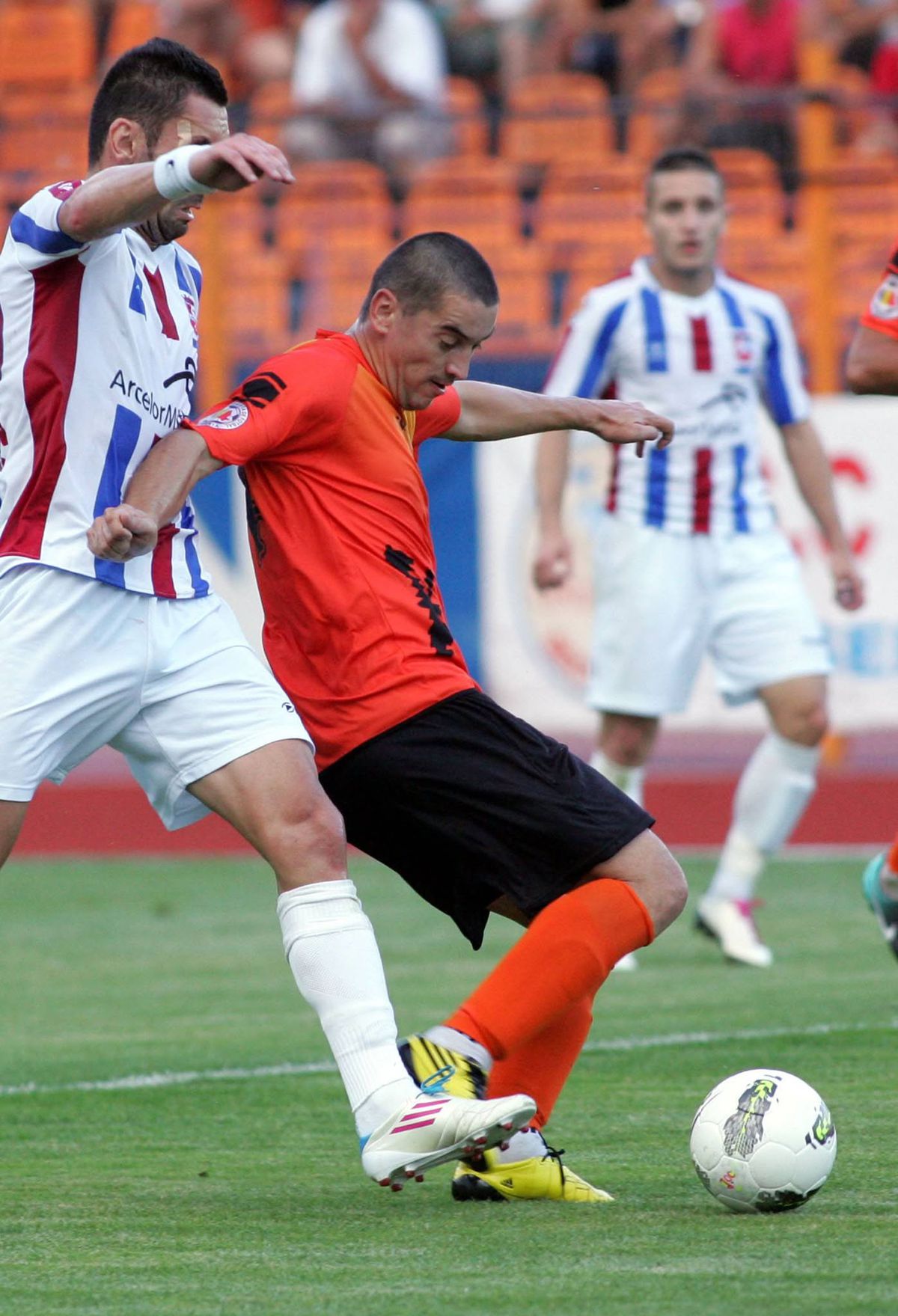 Cutremurător! Fostul căpitan din Superliga a ajuns să cerșească în stradă: „Era boschetar, mi-a cerut un leu. L-a lăsat și femeia”