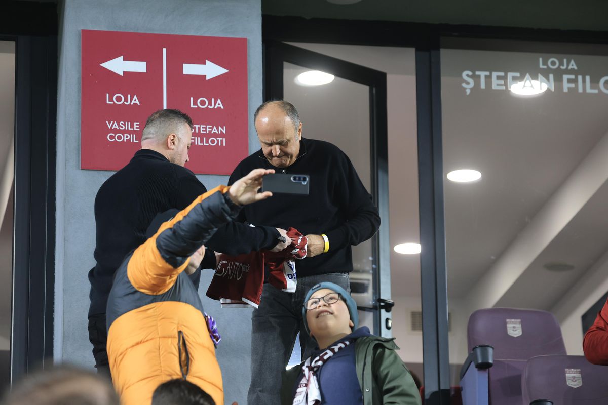 Spectatori de gală la ultimul meci din Giulești în 2025
