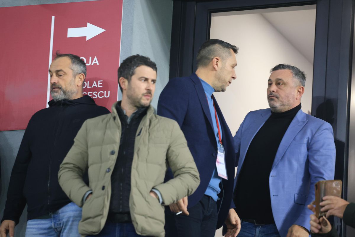 Moș Crăciun și Dan Șucu, eclipsați în Giulești! Cine a atras toate privirile la Rapid - Oțelul