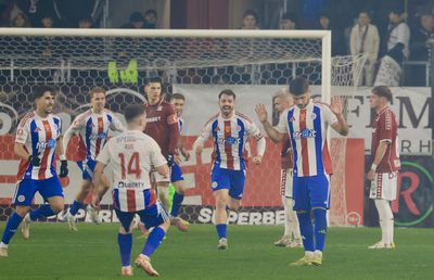 Gafă sau eurogol la Rapid - Oțelul? Toată lumea și-a pus mâinile în cap la execuția lui Paul Iacob