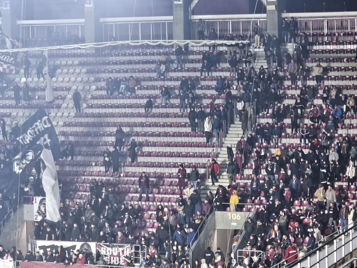 Imagini de la finalul meciului Rapid - Oțelul