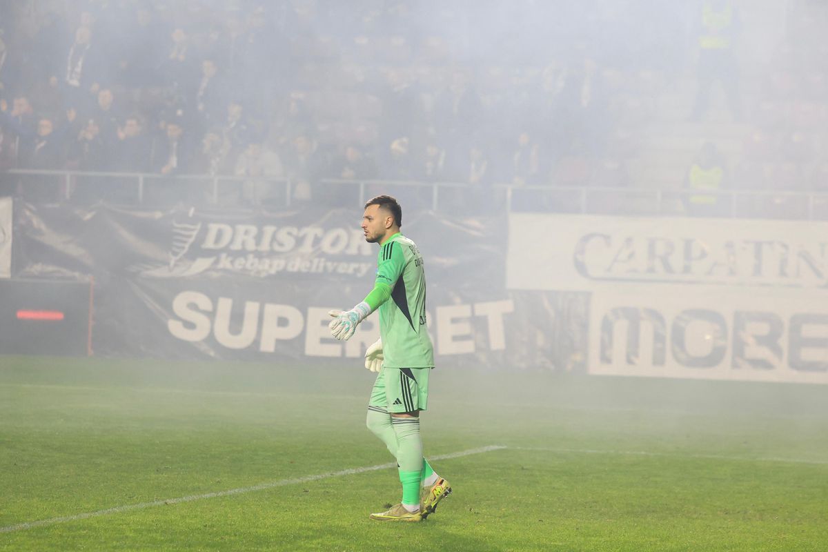 Adrian Porumboiu, vehement: „Băi Gâlcă, echipa ta e umilită și surclasată și tu vorbești de arbitraj? Suntem la pomană?”