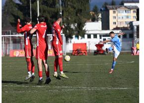 Liga 2 » Final în 8 partide: Steaua a fost întoarsă în Ghencea, Ceahlăul a luat 5 goluri de la Bacău + Acum se joacă Târgu Mureș - Reșița