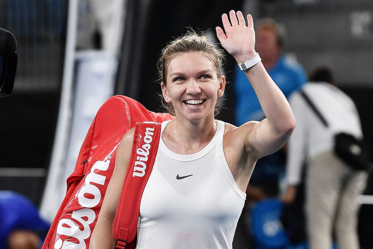 SIMONA HALEP - AJLA TOMLJANOVIC 6-4, 7-5 // FOTO + VIDEO Simona Halep, start pozitiv în 2020: victorie în minimum de seturi + cu cine va juca în sferturi