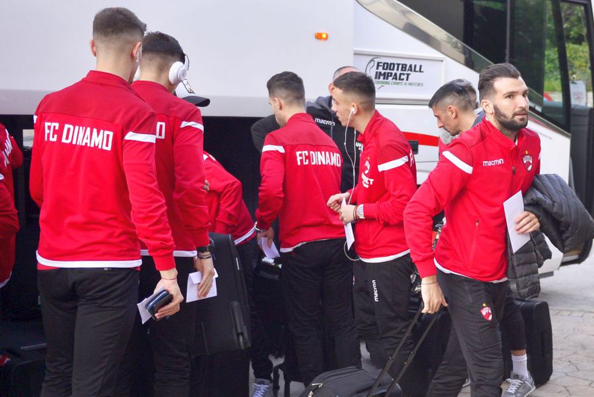 DINAMO // EXCLUSIV Problemă neașteptată pentru jucătorii lui Dusan Uhrin: s-au plâns că e prea frig în hotel!