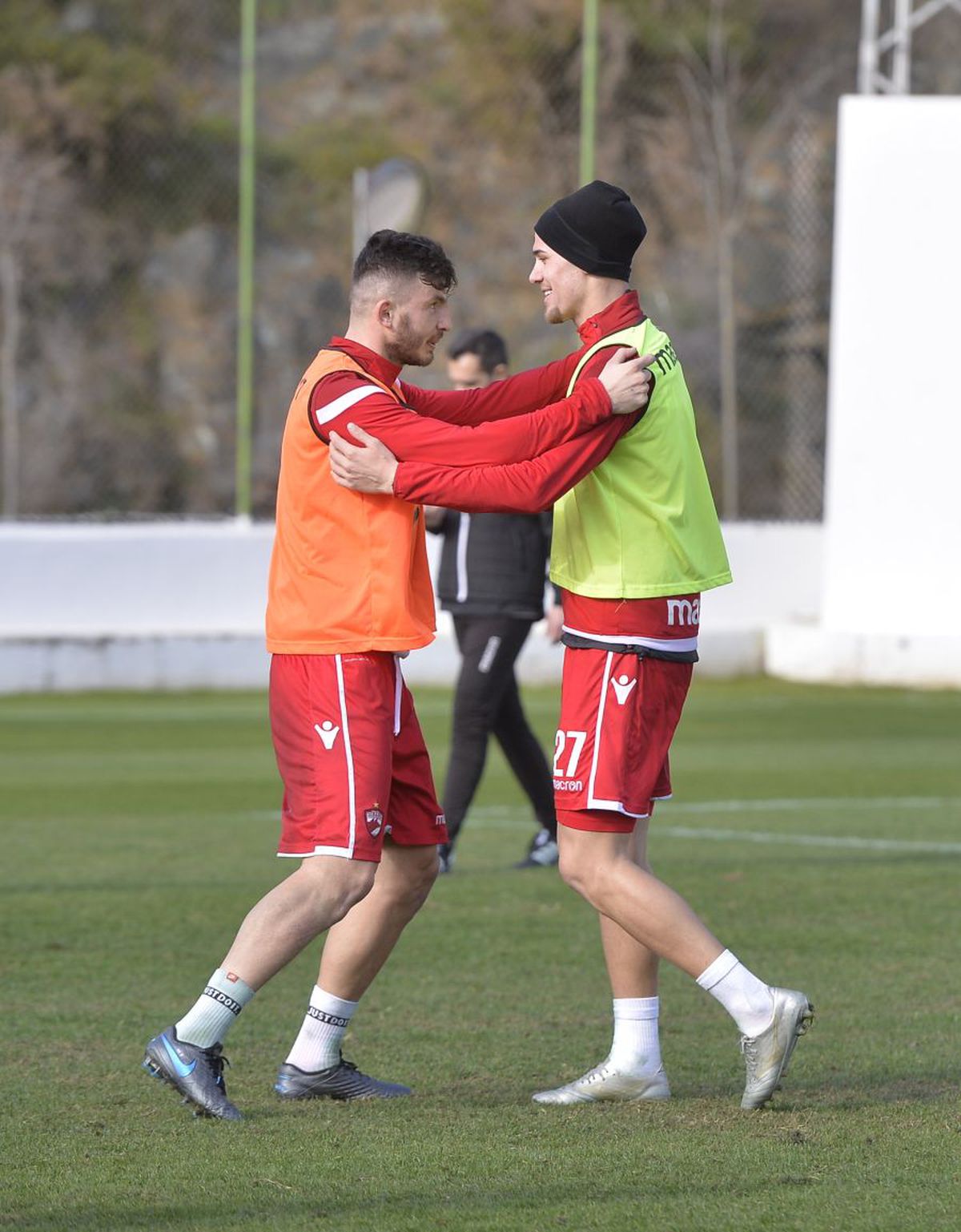 DINAMO // EXLCUSIV Ionuț Negoiță s-a ținut de cuvânt » Vestea primită de jucătorii „câinilor” în cantonamentul din Spania