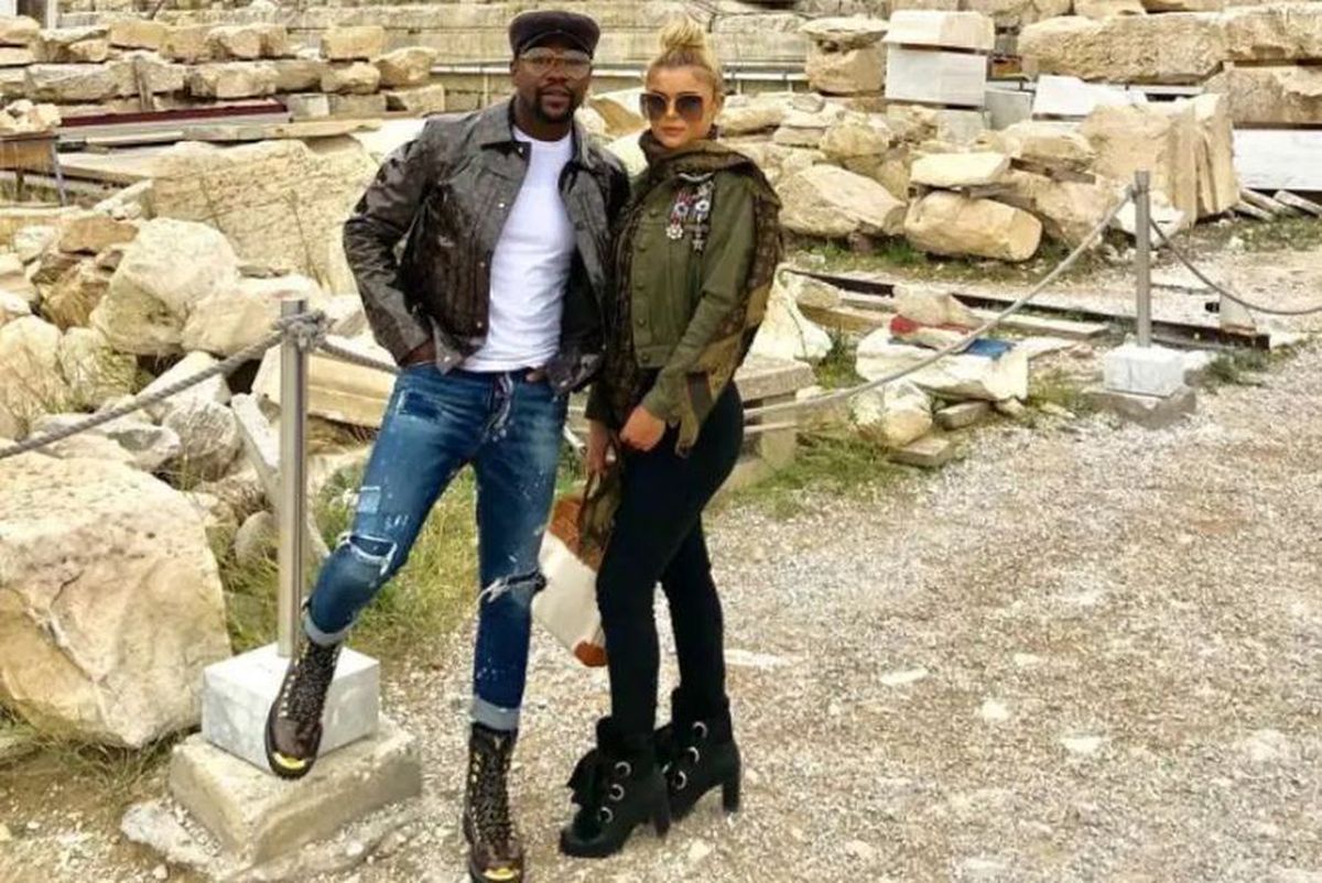 FOTO Floyd Mayweather, relație cu o dansatoare de la clubul său: „Se întâlnesc și vrea să facă un copil cu ea”