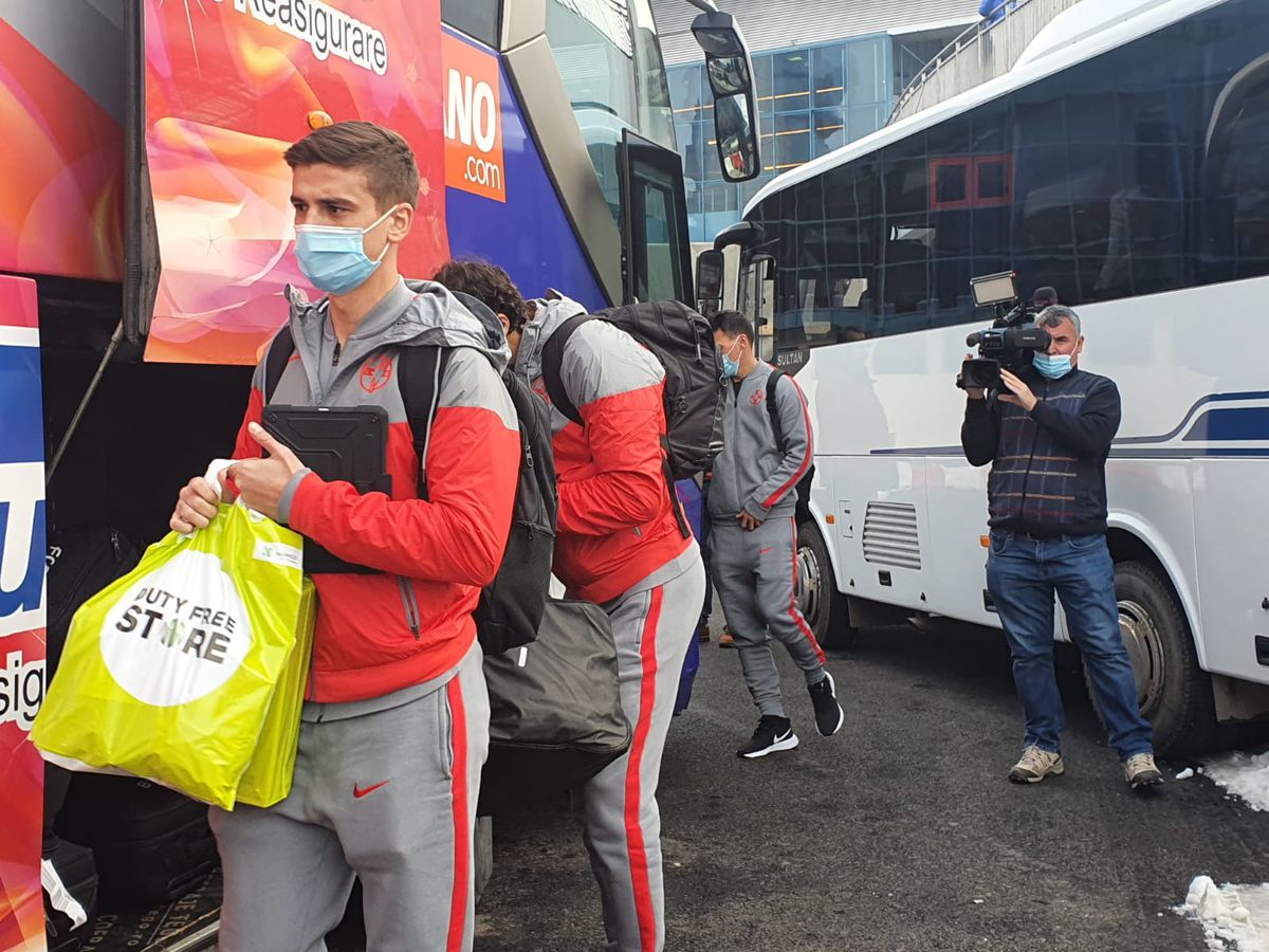 FOTO Trei detalii care arată că amicalul FCSB - Kemerspor nu a fost programat din timp