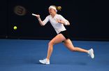 Povestea incredibilă a britanicei Francesca Jones: calificată la Australian Open, în ciuda faptului că are doar 4 degete la ambele mâini