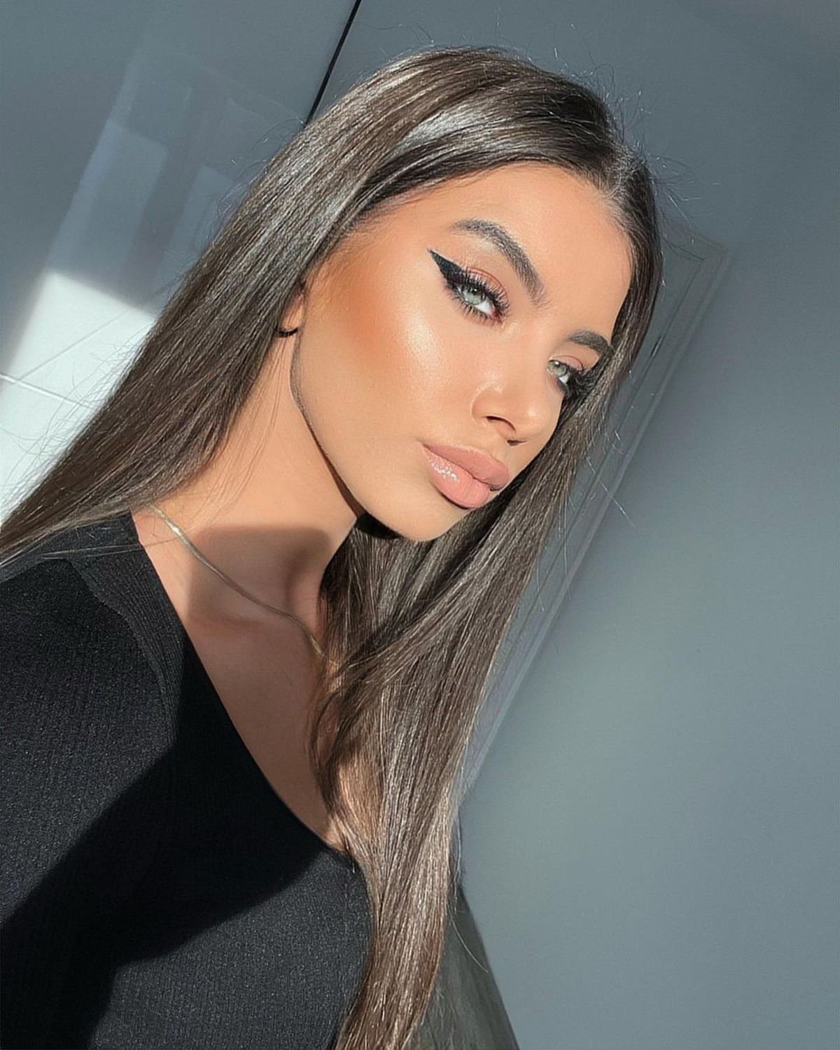 Neconvocat de către Iordănescu la EURO, a plecat cu soția în Grecia » Imagini senzaționale cu fosta gimnastă