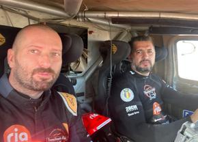 Rezultat istoric pentru România la Raliul Dakar » Două echipaje tricolore, printre care și cea a lui Cheloo, au trecut linia de finiș!