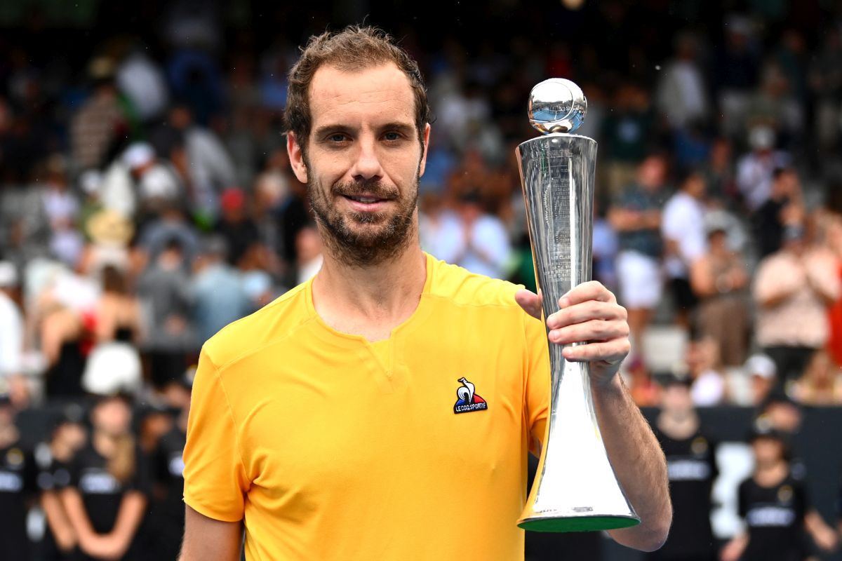 Nemuritorul » La 36 de ani, a câștigat al 16-lea trofeu din carieră. A urmat cea mai originală festivitate de premiere, imaginile sunt virale