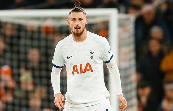 Prima decizie a lui Radu Drăgușin după debutul la Tottenham » Ce a făcut la vestiar imediat după meciul cu Manchester United