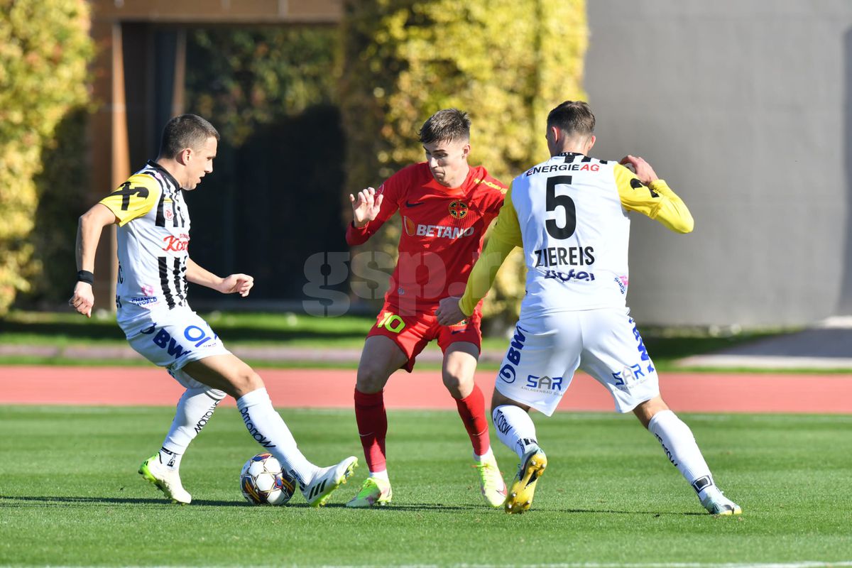 Noile transferuri de la FCSB l-au impresionat pe Florinel Coman » Concluziile după amicalul cu LASK Linz