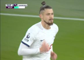 Ce a postat iubita lui Drăgușin, chiar în momentul debutului stoperului în Premier League
