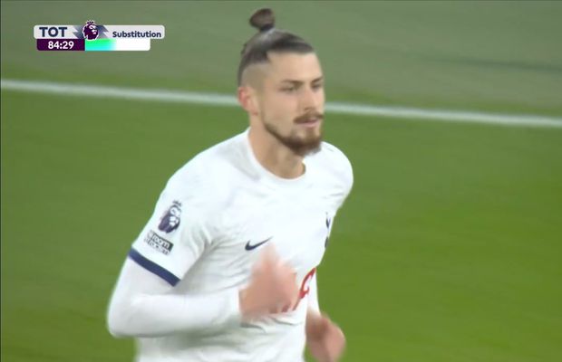 Ce a postat iubita lui Drăgușin, chiar în momentul debutului stoperului în Premier League